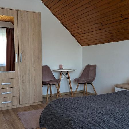 Viragos Apartman Балатонсемеш Екстер'єр фото