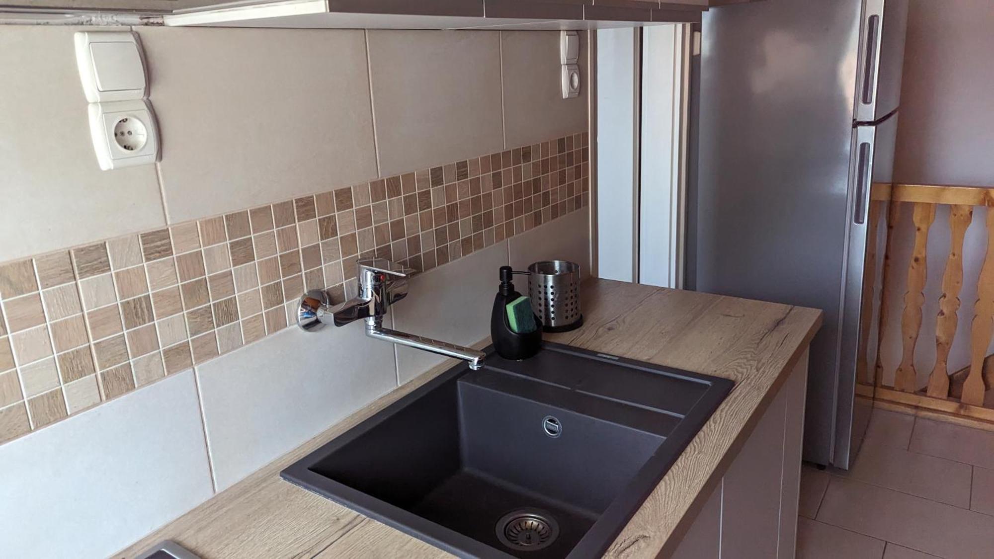 Viragos Apartman Балатонсемеш Екстер'єр фото
